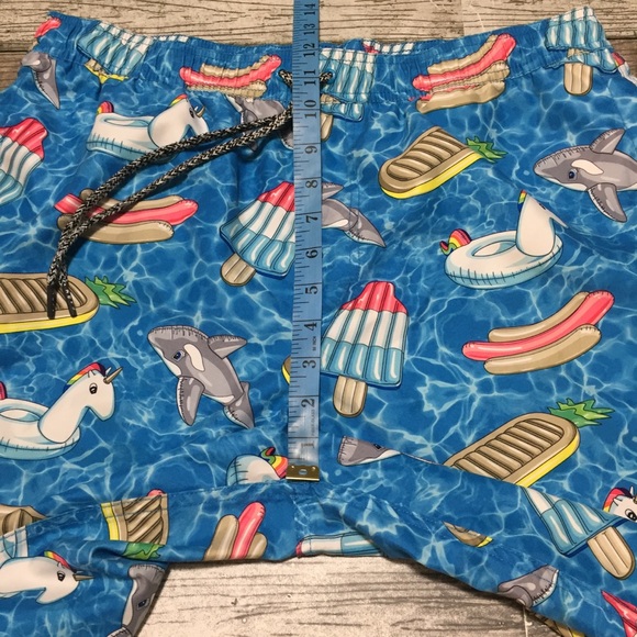 Neff Drawstring Shorts Men’s L Blue (Inseam 9) Unicorn Whale Popsicle Print - Picture 7 of 11